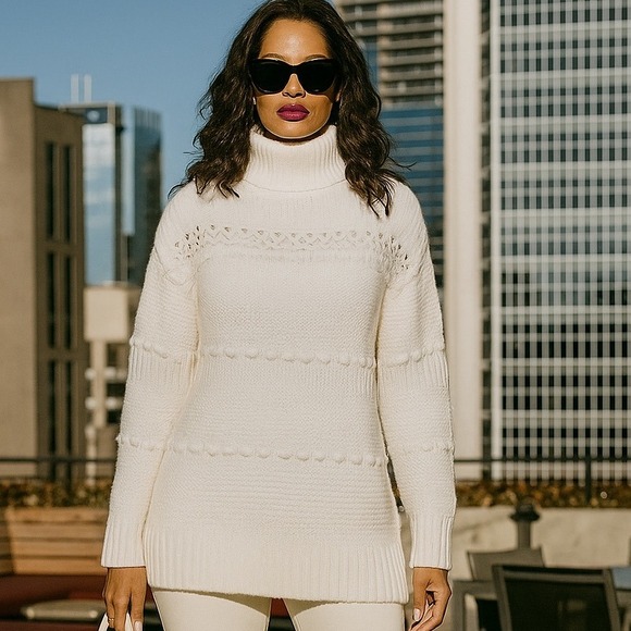 Lou & Grey Womens Chunky Cable Knit Sweater Cream Pom Pom Small Mock Neck Cabin - Picture 1 of 9
